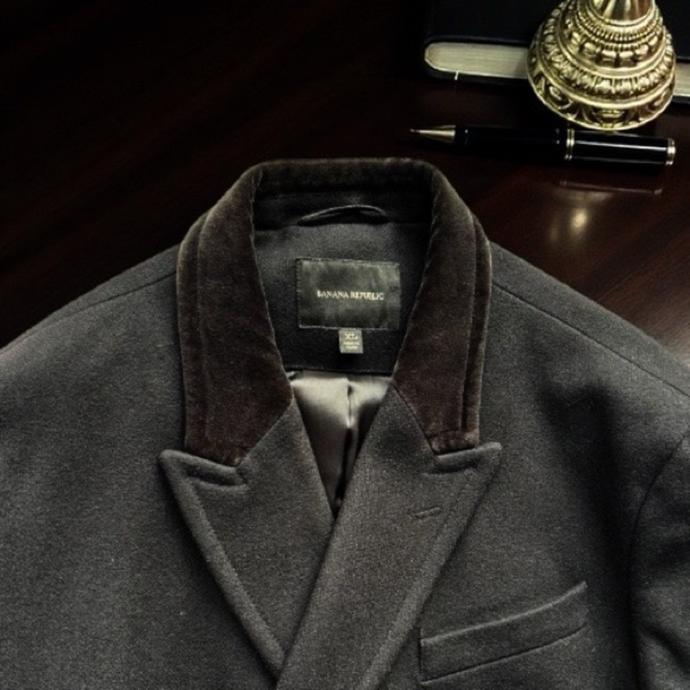 Banana Republic Gray Pea Coat with Brown Collar